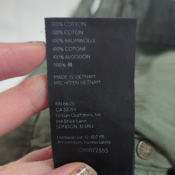 We The Free Makai Denim Jean Shorts, Color Green Size 25 - Picture 15 of 15